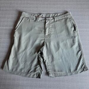 REI Co-op Men's 36" Gray Shorts